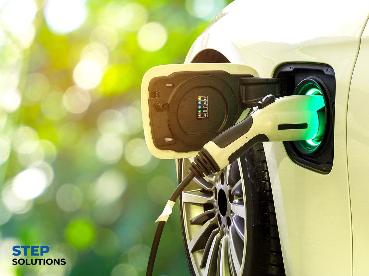 ทางเลือกหรือหลัก? การประหยัดพลังงานทั่วโลกด้วย EV Cars & Chargers