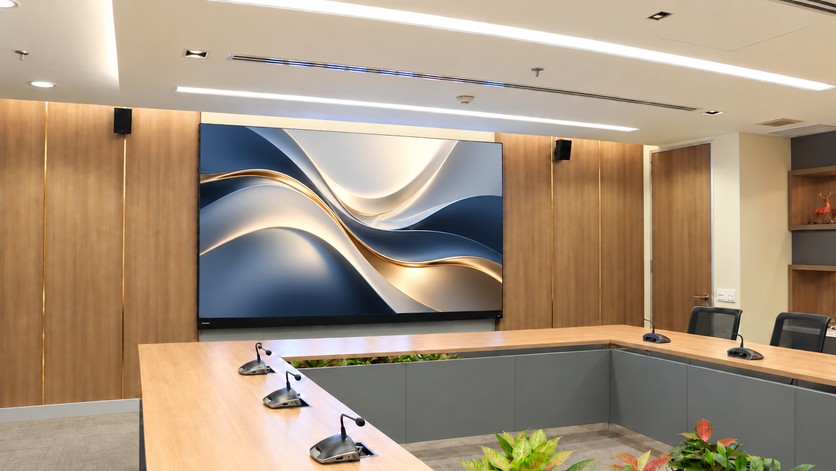 135-inch SKYWORTH LED All-in-One Display in the ICBC meeting room